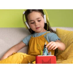 Tonies Disney Frozen Starter Bundle 22 Tonies Disney Frozen Starter Bundle -Tonies tonies disney frozen 2 anna lifestyle 43220.1697130519